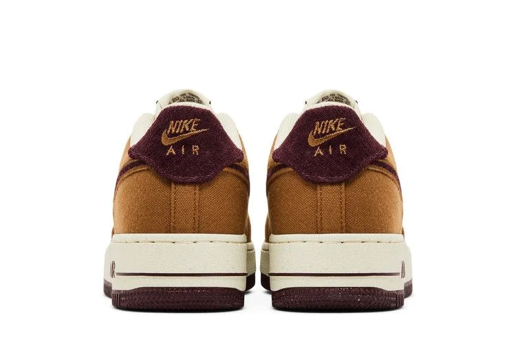Krossovki-Nike-Air-Force-1-LV8-GS-Notebook-Doodle-Pack-Light-British-Tan-5