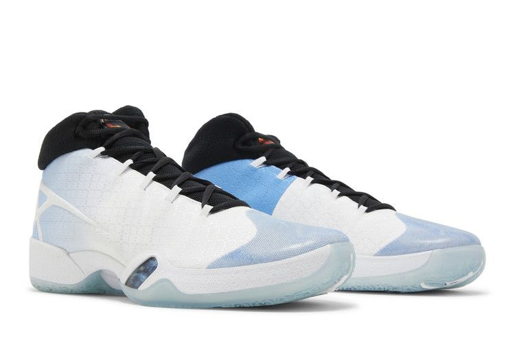 air-jordan-xxx-811006-107_07