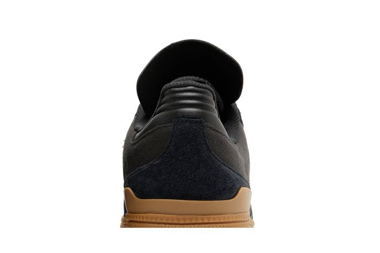 Кроссовки adidas Busenitz 'Black Carbon Gum'