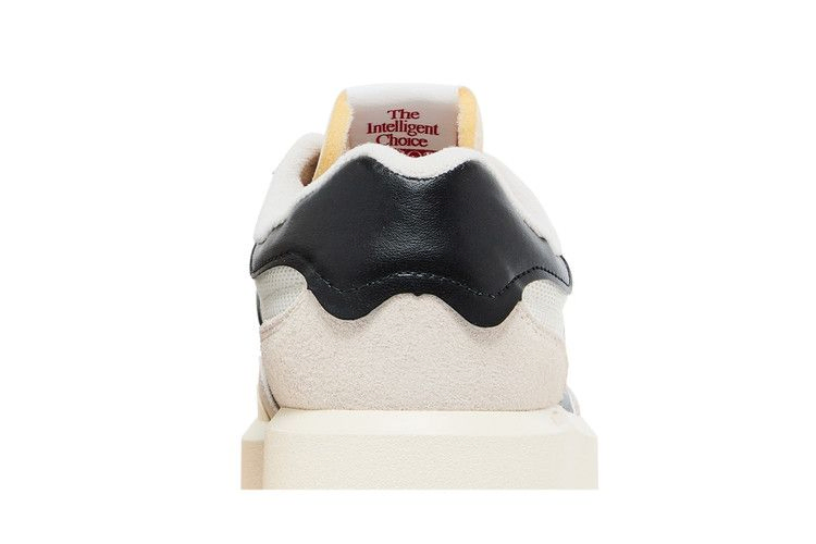 Кроссовки New Balance CT302 'Beige Black'