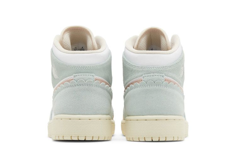 air-jordan-1-mid-se-gs-pink-oxford-jade-ice-dz5361-100_05