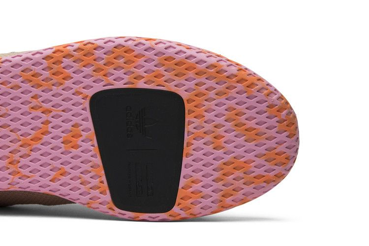 Кроссовки Pharrell x adidas Tennis Hu 'Pink Marble'