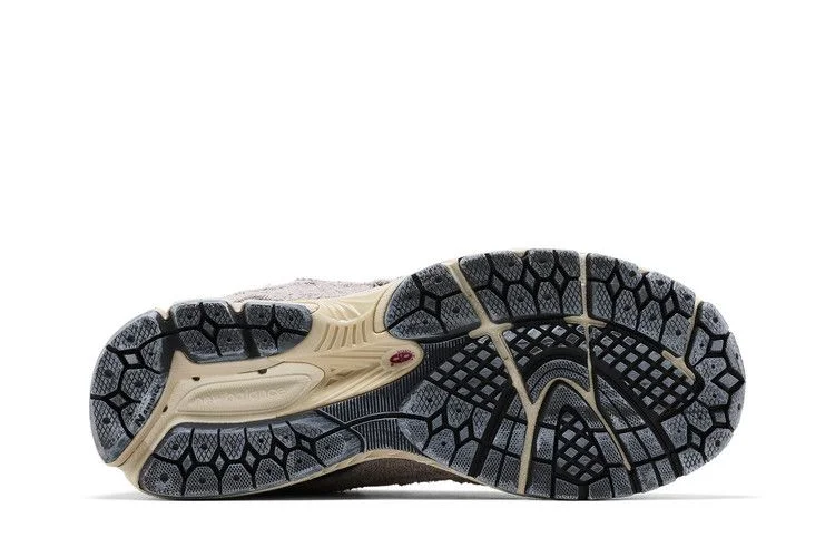 Кроссовки New Balance 2002R 'Protection Pack - Rain Cloud'