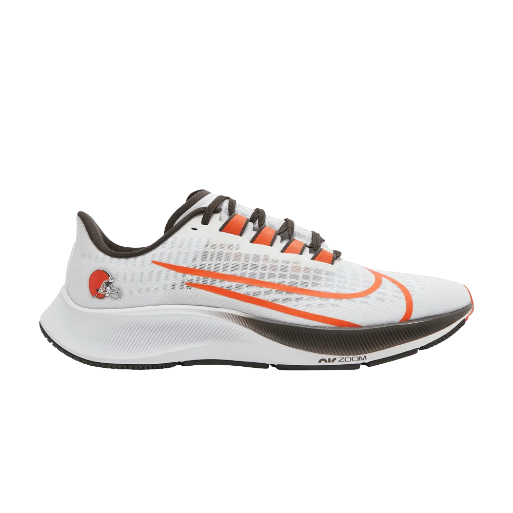 Krossovki-Nike-Air-Zoom-Pegasus-37-Cleveland-Browns