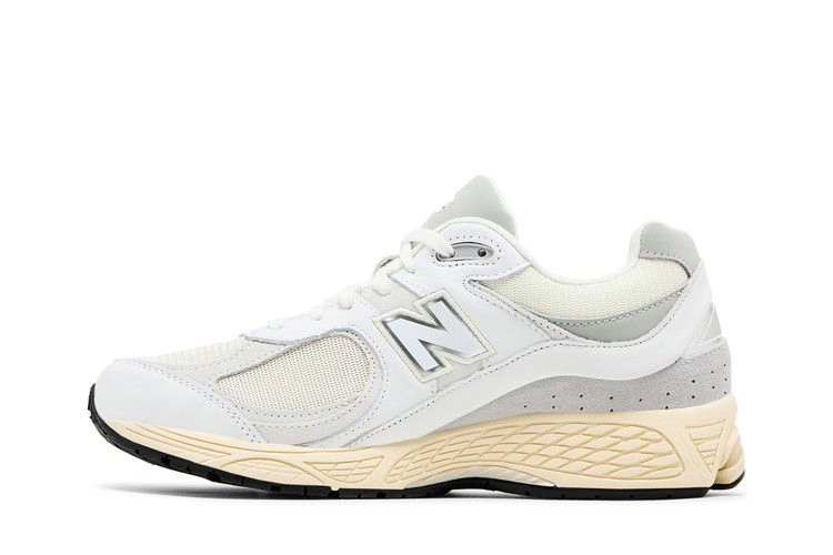 Кроссовки New Balance 2002R 'Leather Pack - White Gold'