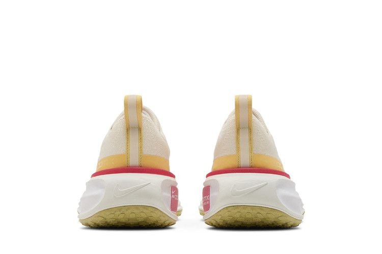 Кроссовки Nike Wmns ZoomX Invincible 3 'Light Cream Topaz'