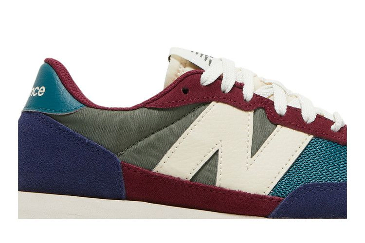 wmns-237-night-tide-mountain-teal-ws237ma1_01