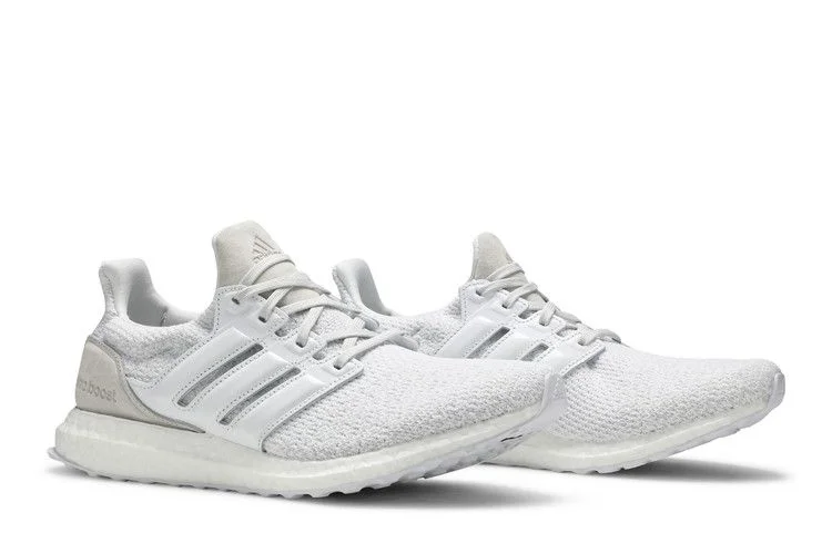 Krossovki-adidas-UltraBoost-DNA-Cloud-White-7