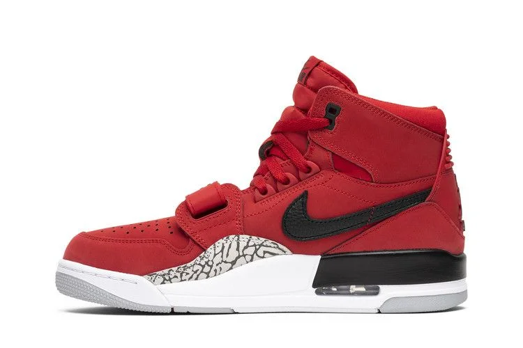 Кроссовки Air Jordan Legacy 312 'Toro'
