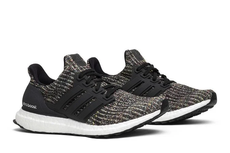 Krossovki-adidas-UltraBoost-4.0-Black-Carbon-7
