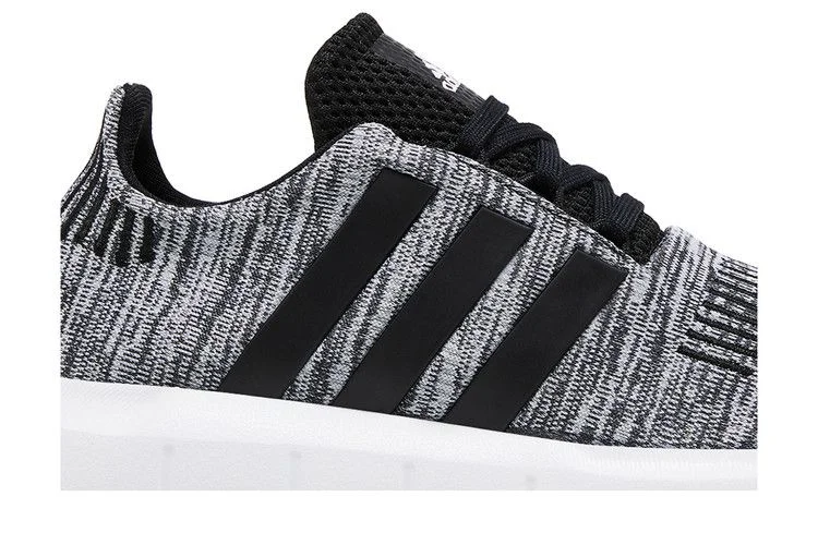 Кроссовки adidas Swift Run 1.0 Big Kid 'Black White'