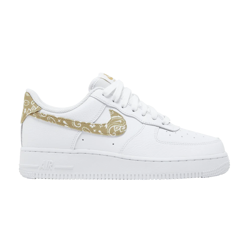 Krossovki-Nike-Wmns-Air-Force-1-07-Essential-Barely-Paisley
