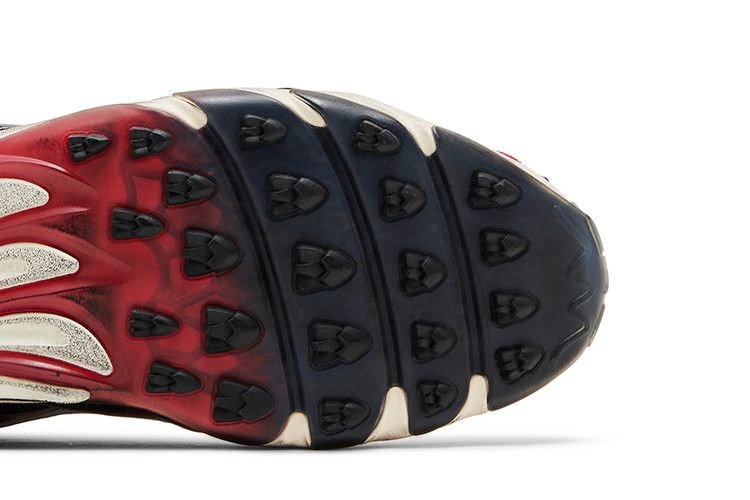 a-ap-rocky-x-inhale-distressed-pack-black-pop-red-402453-01_04