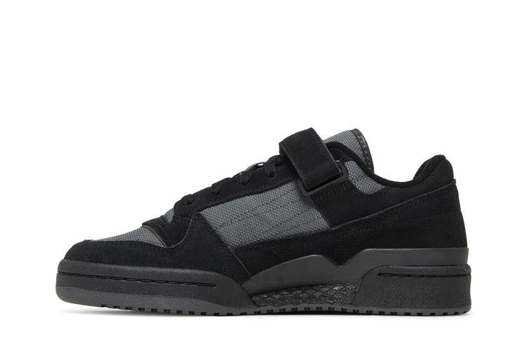 forum-low-black-grey-gy5720_02