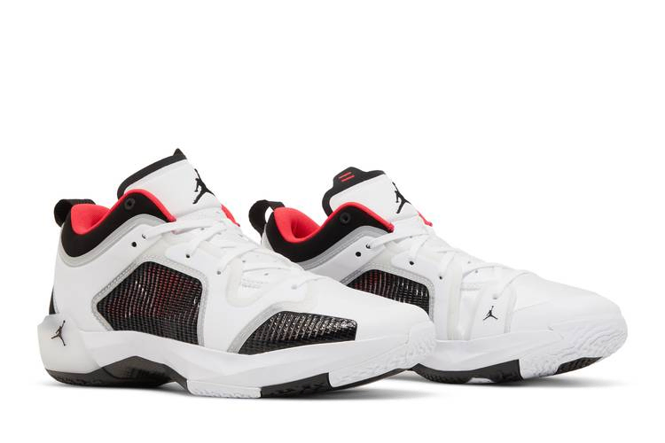 air-jordan-37-low-pf-siren-red-dq4123-100_07