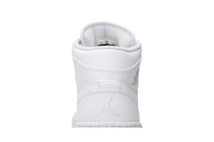 Krossovki-Air-Jordan-1-Retro-Mid-White-Pure-Platinum-6