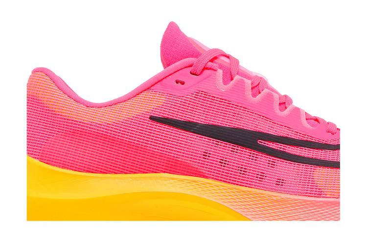 Кроссовки Nike Zoom Fly 5 'Hyper Pink'