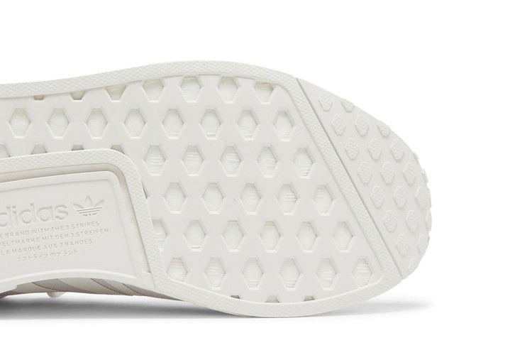 Кроссовки adidas NMD_R1 Primeblue 'Triple White'