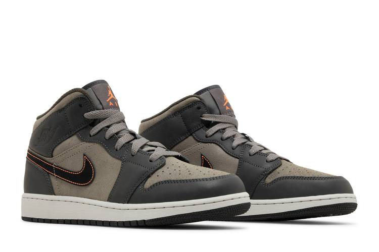 air-jordan-1-mid-se-gs-night-stadium-fq8341-017_07