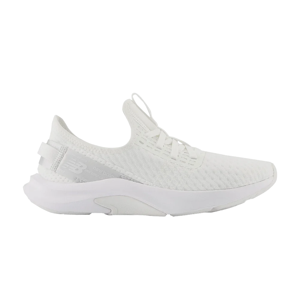 Krossovki-New-Balance-Wmns-DynaSoft-Nergize-Sport-v2-White-Quartz-Grey