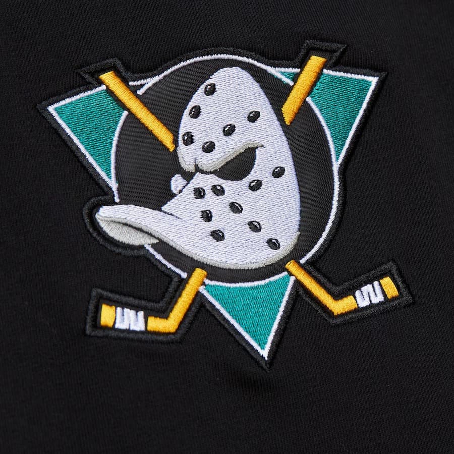 Футболка Mitchell & Ness Black Anaheim Ducks Jacquard Ringer Vintage Logo T-Shirt