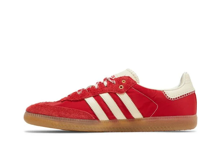 Krossovki-Wales-Bonner-x-adidas-Samba-Scarlet-2