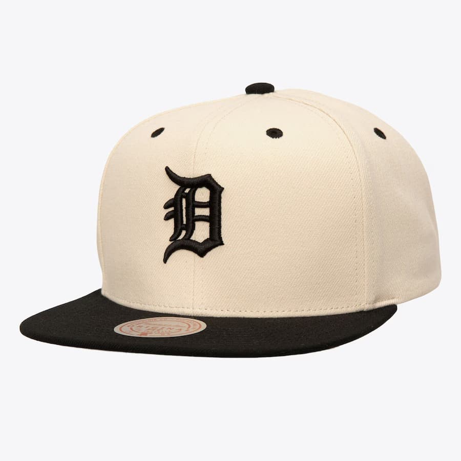 Mitchell-Ness-Cream-Black-Detroit-Tigers-Logo-Snapback-Hat