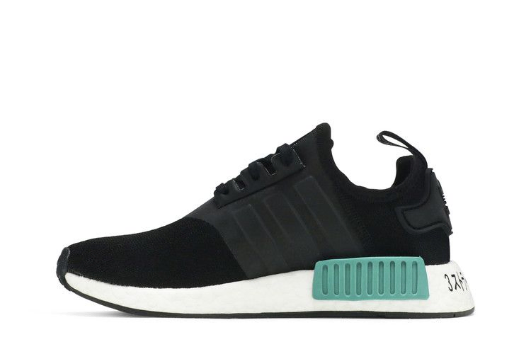 nmd_r1-j-futuristic-black-ef5855_02