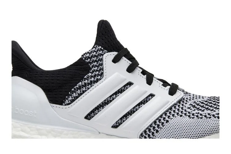Кроссовки Sneakersnstuff x adidas UltraBoost 1.0 'Tee Time'