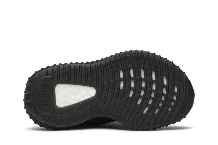 Krossovki-adidas-Yeezy-Boost-350-V2-Infant-Black-Non-Reflective-3