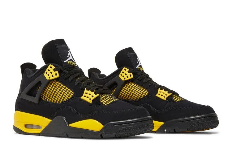 Krossovki-Air-Jordan-4-Retro-Thunder-2023-7