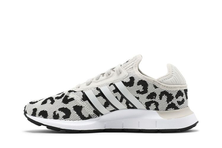 wmns-swift-run-x-leopard-black-h01906_02