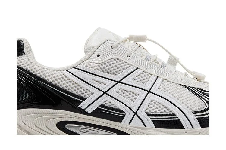 Krossovki-ASICS-Gel-Kahana-TR-V4-White-Black-1
