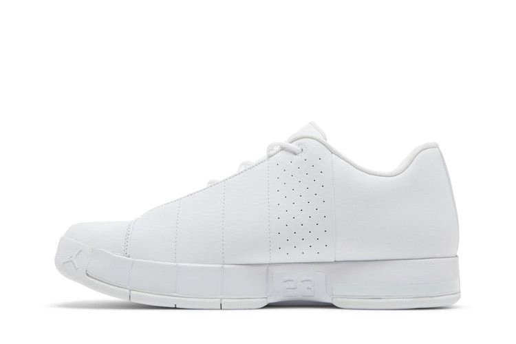 jordan-te-2-low-white-pure-platinum-ao1696-111_02