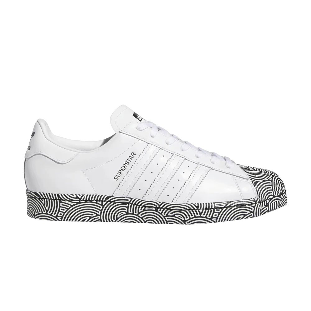 Krossovki-Hirocoledge-x-adidas-Superstar-Takahashi-Hiroko-White-Black