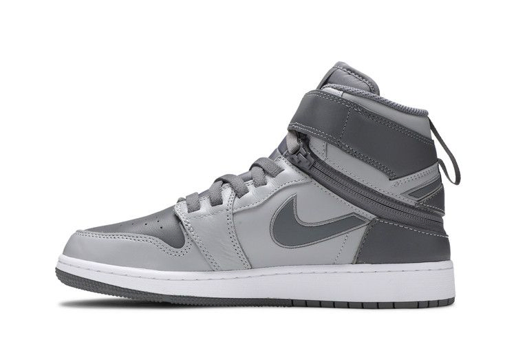 air-jordan-1-high-flyease-gs-light-smoke-grey-dc7986-003_02