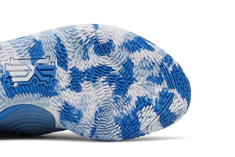Кроссовки Nike Kyrie Low 3 'New Jersey Nets Hardwood Classics'