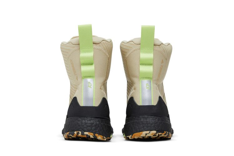 Кроссовки Parley x adidas Terrex Free Hiker XPL 'Savanna'