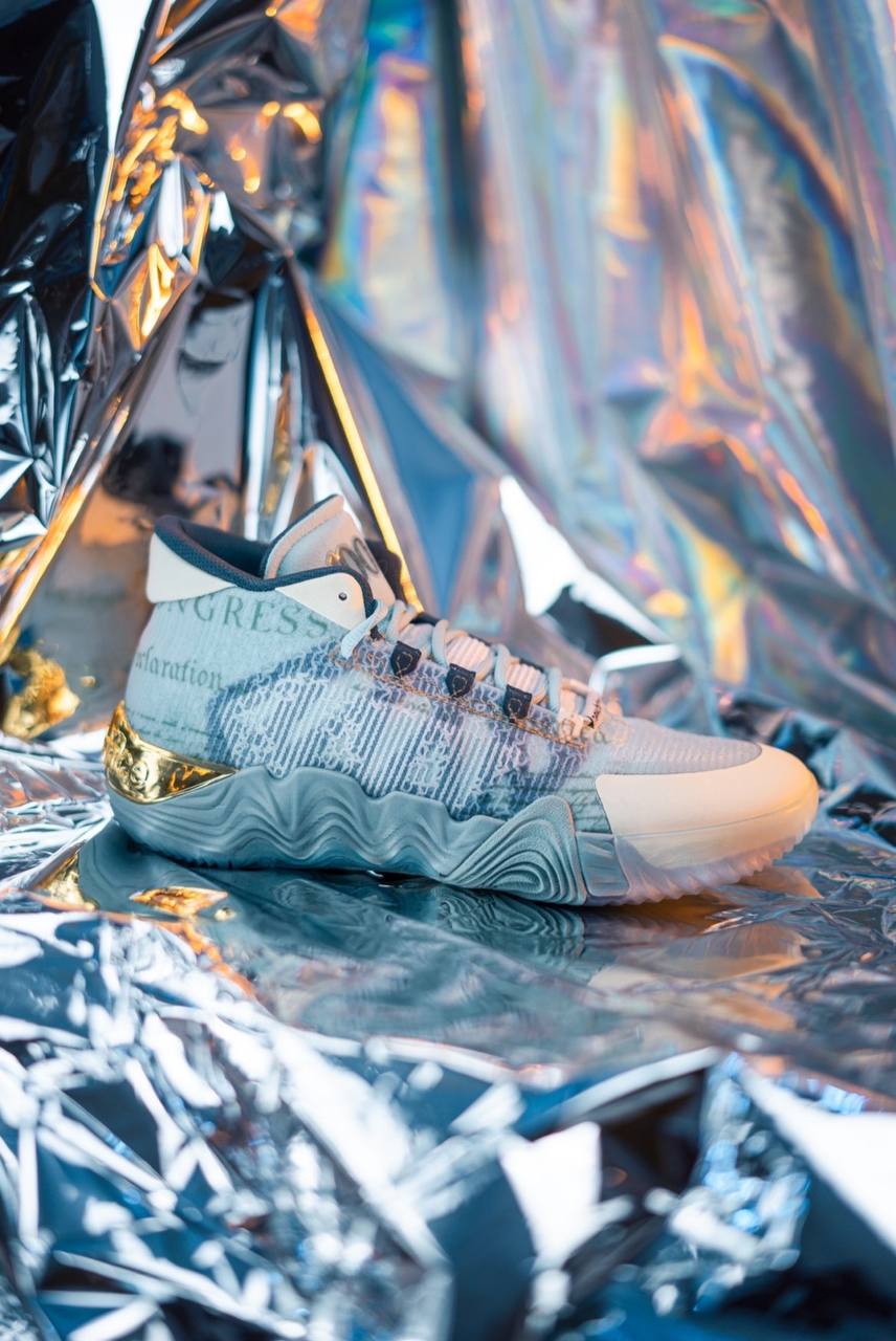 Кроссовки New Balance KAWHI 2 New Money