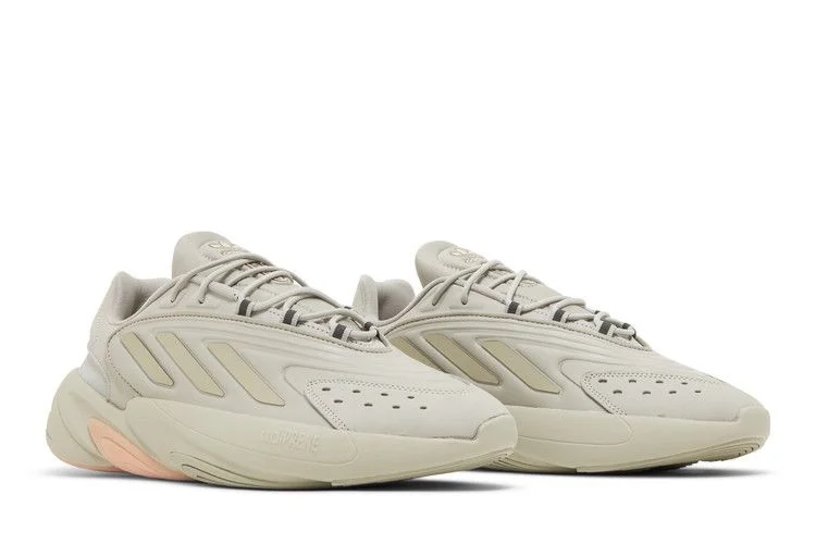 Krossovki-Adidas-Ozelia-Metallic-Grey-7