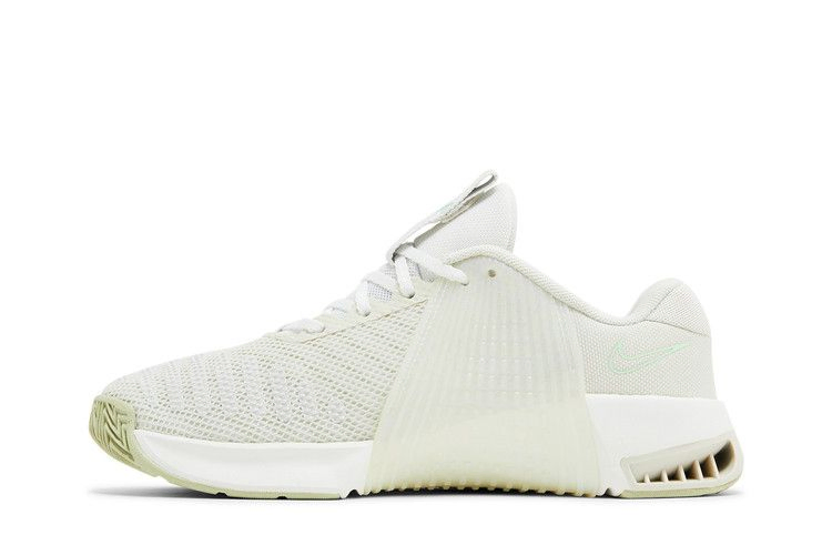 Кроссовки Nike Wmns Metcon 9 Premium 'Sea Glass Metallic Gold'