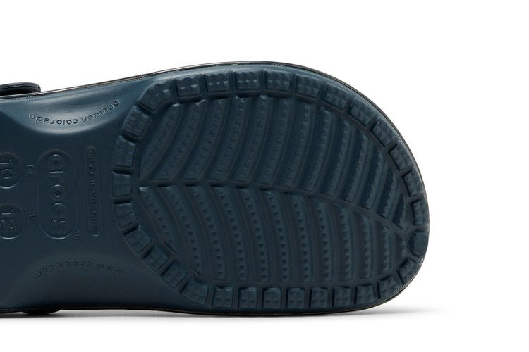 Сабо Naruto Shippuden x Crocs Classic Clog 'Itachi'