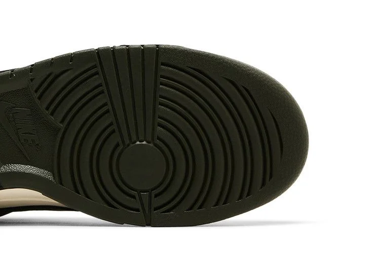 Кроссовки Nike Men's Dunk Low 'Cargo Khaki'