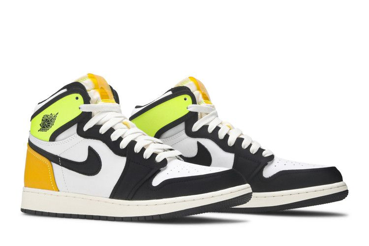 air-jordan-1-retro-high-og-gs-volt-gold-575441-118_07