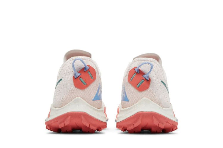 Кроссовки Nike Wmns Air Zoom Terra Kiger 7 'Light Soft Pink Magic Ember'