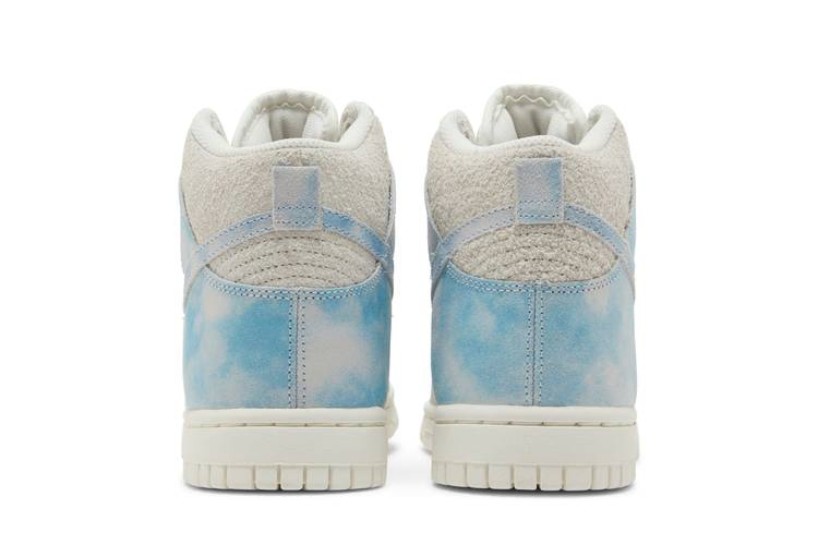 wmns-dunk-high-se-clouds-fd0882-400_05