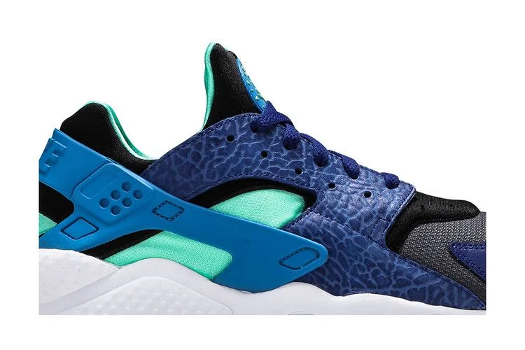 Krossovki-size-x-Nike-Air-Huarache-Deep-Royal-Blue-1