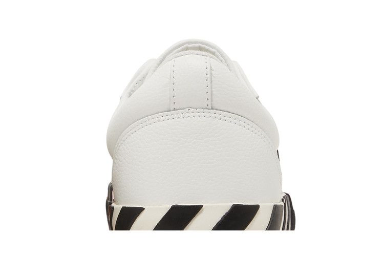 Кроссовки Off-White Vulc Sneaker 'White Black'