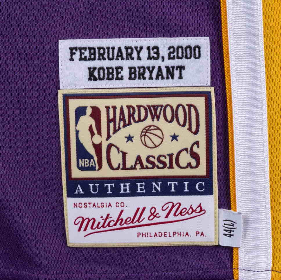 Баскетбольная джерси Mitchell & Ness Kobe Bryant 2000 All Star Game Hardwood Classics Throwback NBA Authentic Jersey