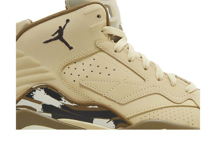 Кроссовки Air Jordan Wmns Jordan MVP 'Team Gold'